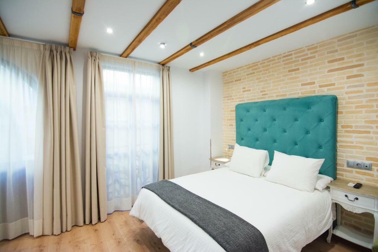 Apartament Acetres 5 Boutique *